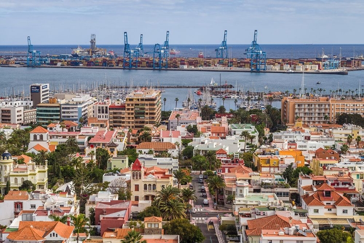 Picture of SPAIN-CANARY ISLANDS-GRAN CANARIA ISLAND-LAS PALMAS DE GRAN CANARIA-HIGH ANGLE VIEW OF CITY