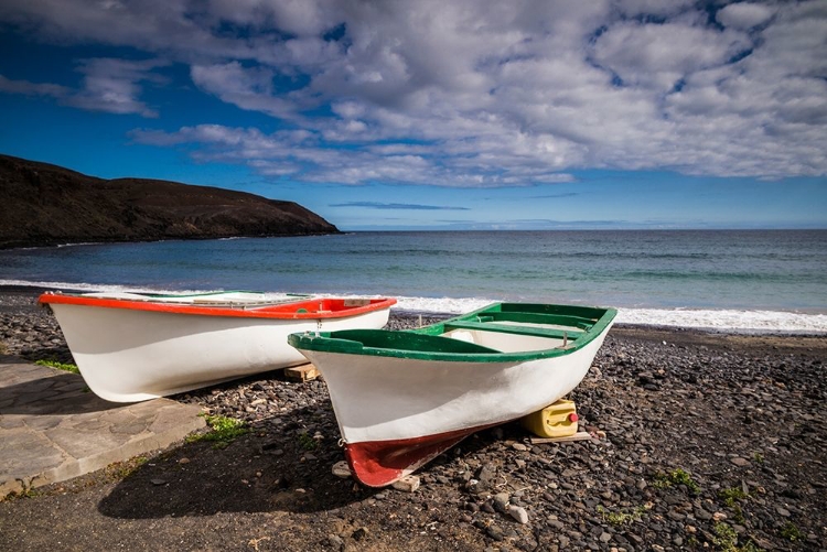 Picture of SPAIN-CANARY ISLANDS-FUERTEVENTURA ISLAND-POZO NEGRO-FISHING BOATS