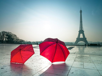 Picture of UMBRELLAS AND EIFFEL TOWER