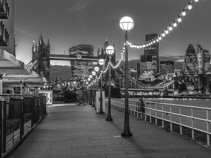 Picture of TOWER BRIDGE WALKWAY