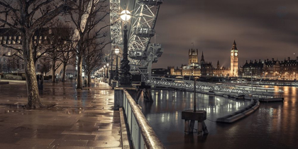 Picture of LONDON CITYSCAPE IN EVENING