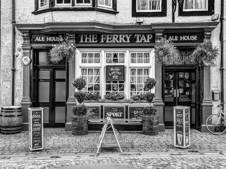 Picture of CAFE IN SOUTH QUEENSFERRY