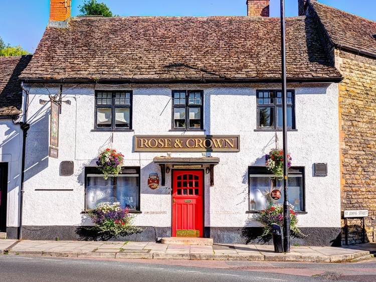 Picture of OLD PUB IN MALMESBURY