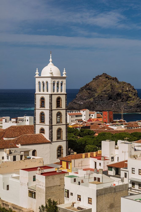 Picture of CANARY ISLANDS-TENERIFE ISLAND-GARACHICO-ELEVATED TOWN VIEW WITH THE IGLESIA DE SANTA ANA CHURCH