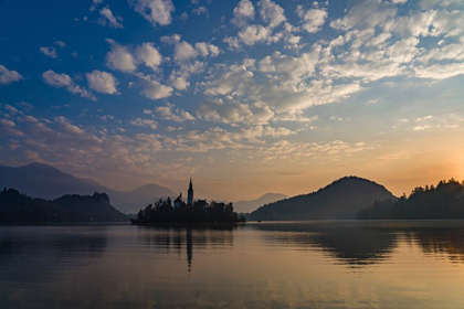 Picture of SLOVENIA DAWN OVER LAKE BLED