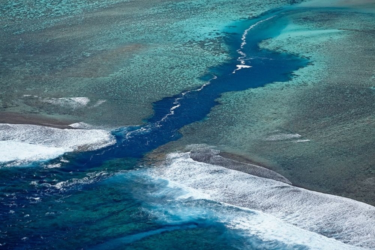 Picture of CHANNEL IN THE REEF-AVAAVAROA TAPERE-BY TUROA BEACH-RAROTONGA-COOK ISLANDS-SOUTH PACIFIC