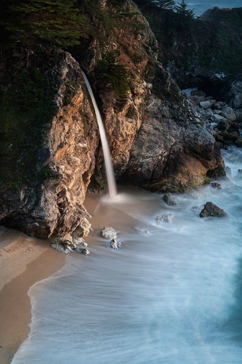 Picture of CALIFORNIA-JULIA PFEIFFER BURNS STATE PARK MCWAY FALLS INTO SMALL COVE 