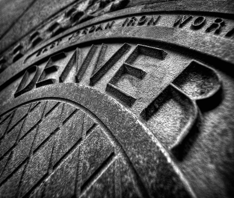 Picture of DENVER-COLORADO MANHOLE COVER