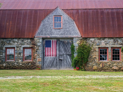 Picture of MAINE HISTORIC STONE BARN FARM (1820) IN BAR HARBOR