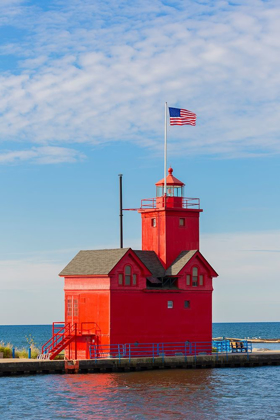 Picture of HOLLAND LIGHTHOUSE (BIG RED) ON LAKE MICHIGAN-HOLLAND-MICHIGAN