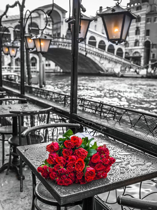 Picture of BUNCH OF RED ROSES ON STREET CAFE TABLE-RIALTO BRIDGE-VENICE-ITALY