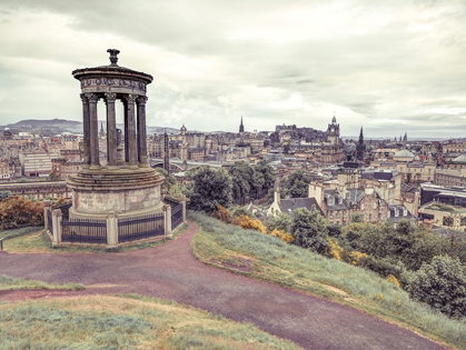 Picture of EDINBURGH FROM CALTON HILL-SCOATLAND