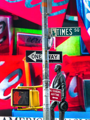 Picture of ROAD SIGNS ON TRAFFIC SIGNAL-NEW YORK