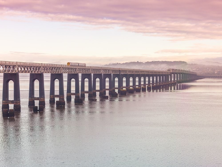 Picture of TAY RAIL BRIDGE-DUNDEE-SCOTLAND