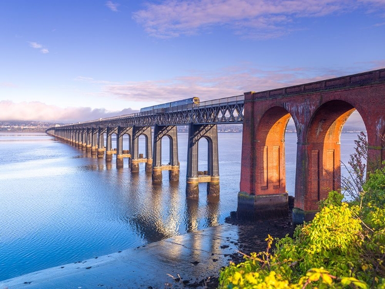 Picture of TAY RAIL BRIDGE-DUNDEE-SCOTLAND