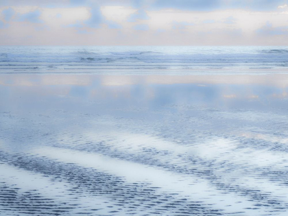 Picture of OREGON-CANNON BEACH AND A DREAMY VIEW OF THE BEACH AT LOW TIDE