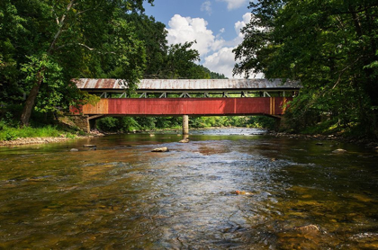 Picture of LOWER HUMBERT COVERED BRIDGE SPANNING LAUREL HILL CREEK LAUREL HIGHLANDS-PENNSYLVANIA