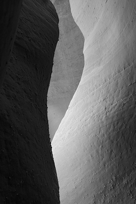 Picture of UTAH GRAND STAIRCASE-ESCALANTE NATIONAL MONUMENT-SPOOKY GULCH