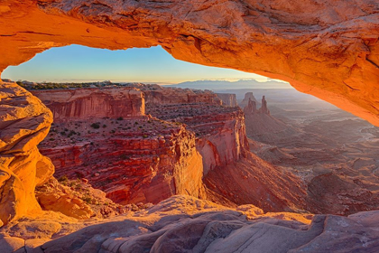 Picture of UT-CANYONLANDS NATIONAL PARK-ISLAND IN THE SKY-MESA ARCH-SUNRISE