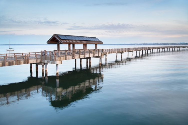 Picture of BOULEVARD PARK BOARDWALK-TAYLOR DOCK ON BELLINGHAM BAY-BELLINGHAM