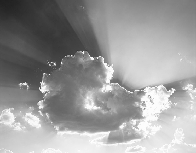 Picture of WASHINGTON GOD RAYS STREAM FROM BEHIND CLOUD 