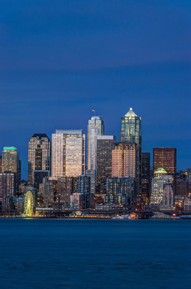 Picture of WASHINGTON STATE-SEATTLE SKYLINE AT TWILIGHT