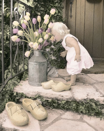 Picture of GIRL AND TULIPS