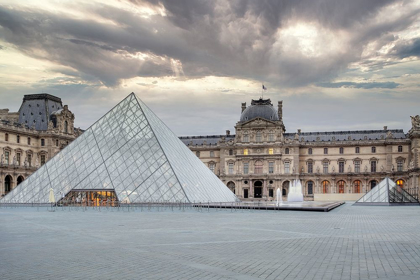 Picture of THE LOUVRE PALACE MUSEUM II