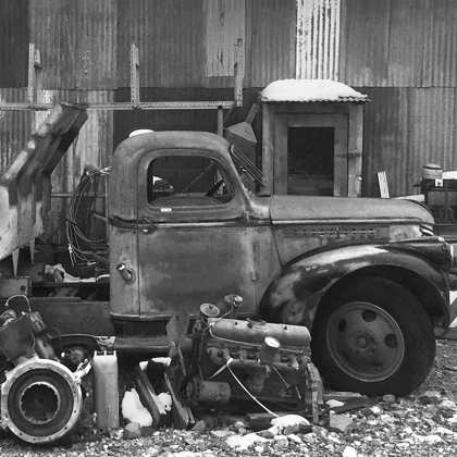 Picture of JUNKYARD A: B-W