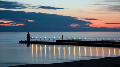 Picture of SOUTH HAVEN MICHIGAN LIGHTHOUSE