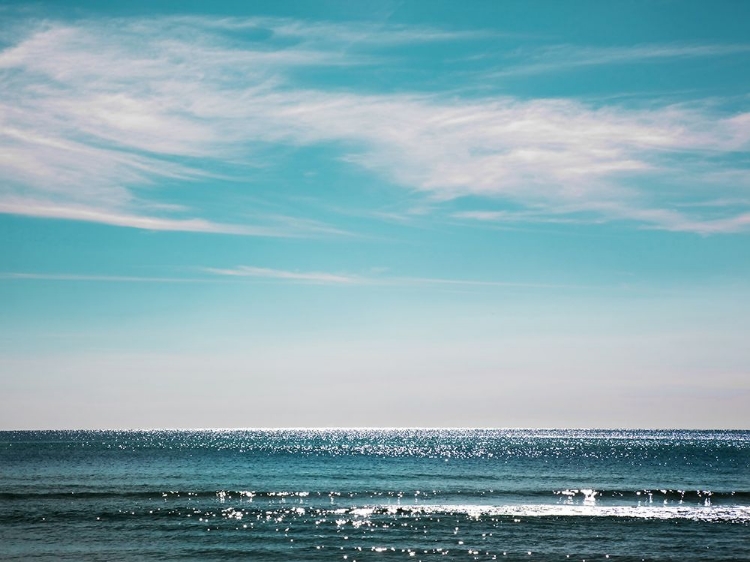 Picture of GLITTERING WAVES