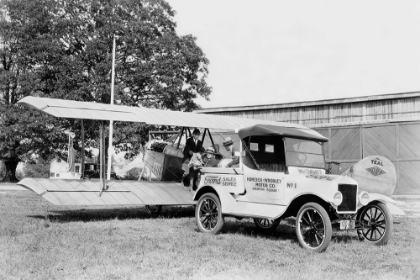 Picture of FORD TOWING PLANE