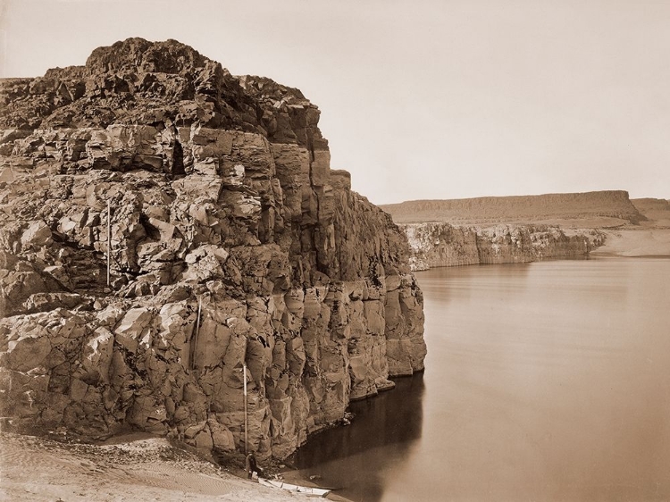 Picture of THE DALLES, EXTREMES OF HIGH AND LOW WATER, 92 FT./HEAD OF THE DALLES, COLUMBIA RIVER, OREGON, ABOUT