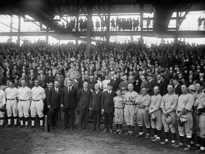 Picture of WASHINGTON BASEBALL - TEAMS AND SPECTATORS, 1924