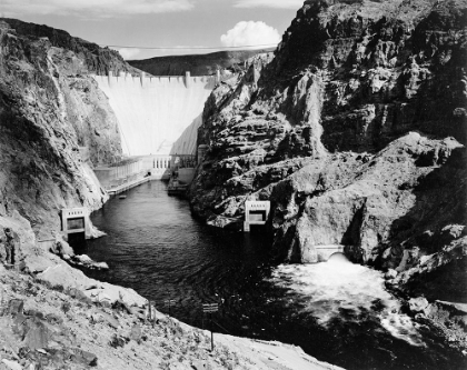 Picture of HOOVER DAM FROM ACROSS THE COLORADO RIVER - NATIONAL PARKS AND MONUMENTS, 1941