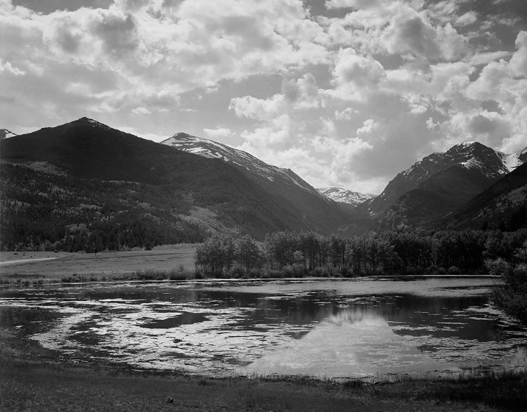 Picture of LAKE AND TREES IN FOREGROUND, MOUNTAINS AND CLOUDS IN BACKGROUND, IN ROCKY MOUNTAIN NATIONAL PARK, C