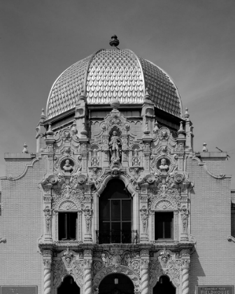 Picture of GARFIELD PARK GOLDEN DOME FIELDHOUSE CHICAGO ILLINOIS