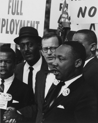 Picture of DR. MARTIN LUTHER KING JR. AT A CIVIL RIGHTS MARCH ON WASHINGTON D.C. IN 1963
