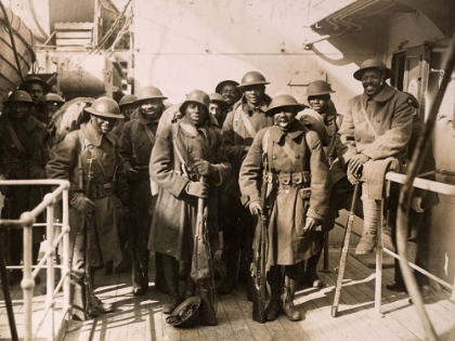 Picture of WWI FAMOUS COLORED REGIMENT ARRIVES HOME ON THE FRANCE