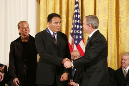 Picture of PRESIDENT GEORGE W. BUSH SHAKES HANDS WITH MUHAMMAD ALI