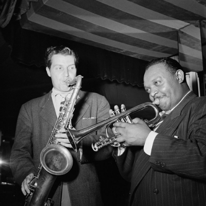 Picture of REX WILLIAM STEWART AND CHARLIE BARNET  AQUARIUM-NEW YORK 1946