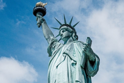 Picture of THE STATUE OF LIBERTY IN NEW YORK
