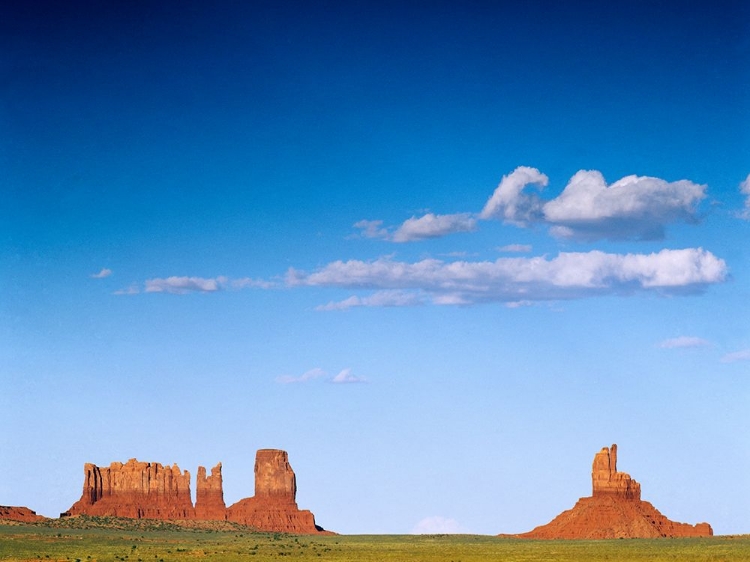 Picture of VIEW OF MONUMENT VALLEY IN ARIZONA-USA