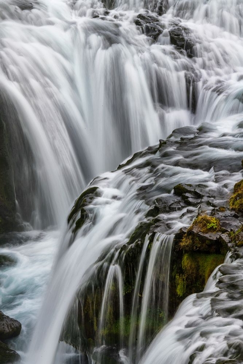 Picture of WATERFALL DETAIL