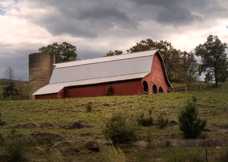 Picture of BARN AT BUSH FARMS