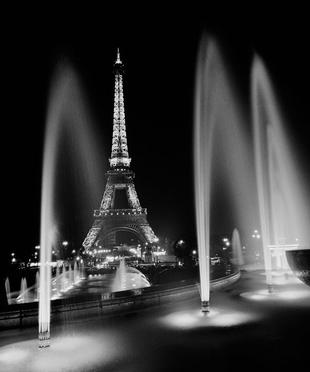Picture of EIFFEL TOWER FOUNTAINS