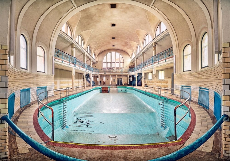 Picture of THE GRAND POOL
