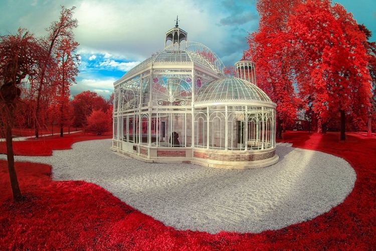 Picture of GRADIGNAN-GLASSHOUSE II