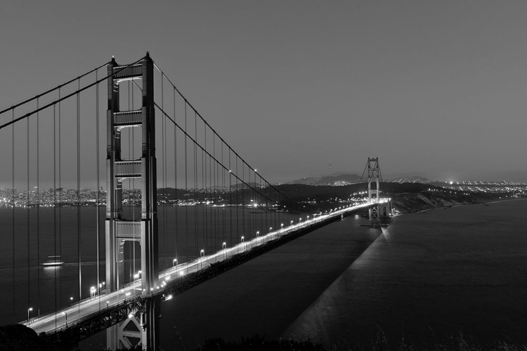 Picture of THE GOLDEN GATE BRIDGE