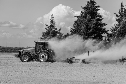 Picture of A FARMERS TRACTOR-WASHINGTON